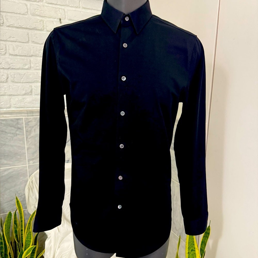 Men's Black Dress Shirt Theory cotton blend I worn only once, like new.